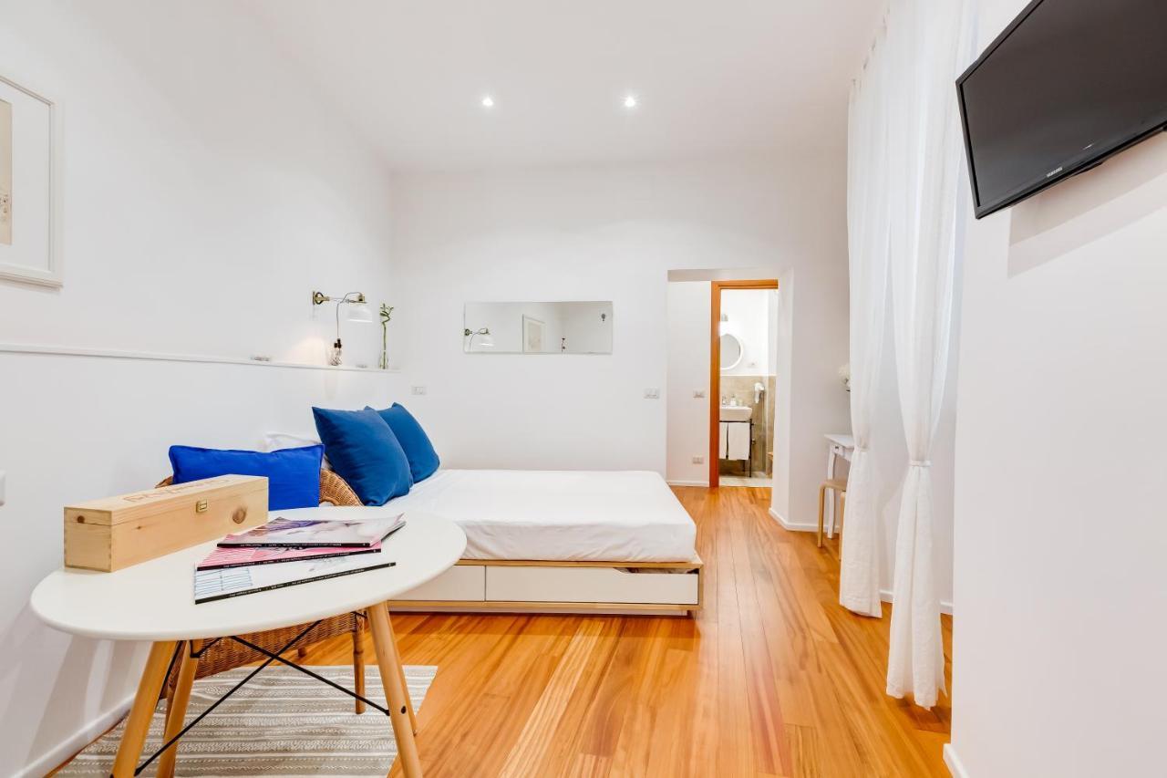 Lovely And Modern Nest Near The Colosseum Рим Экстерьер фото