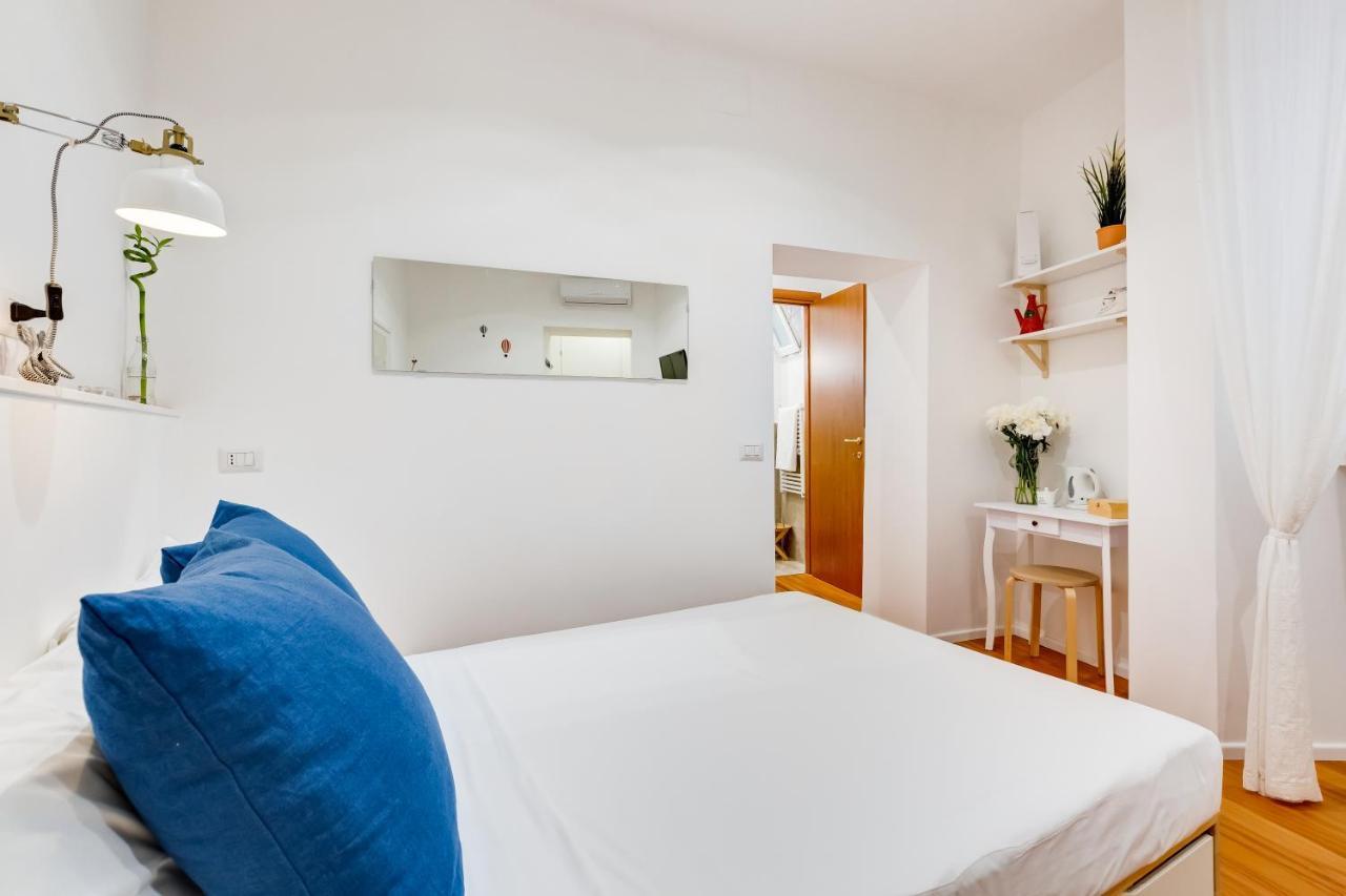 Lovely And Modern Nest Near The Colosseum Рим Экстерьер фото