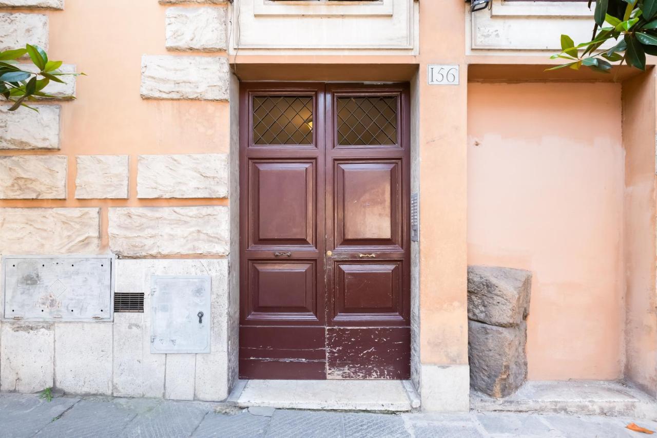Lovely And Modern Nest Near The Colosseum Рим Экстерьер фото
